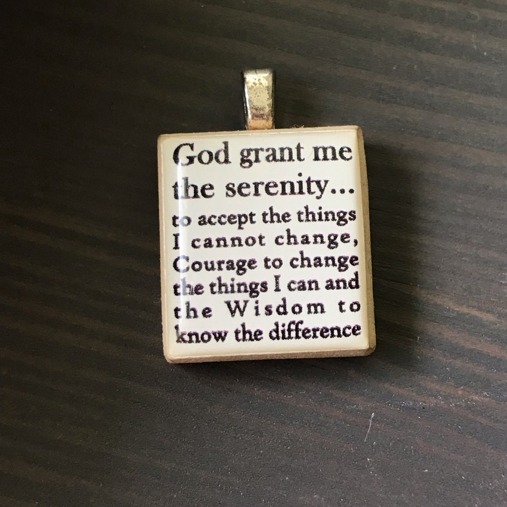 “God grant me the serenity” necklace pendant